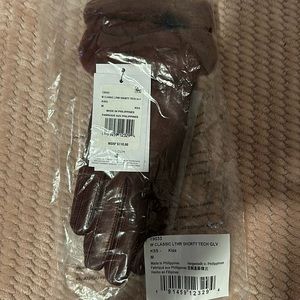UGG Classic Leather Shorty Tech Glove 🧤 BNIP!